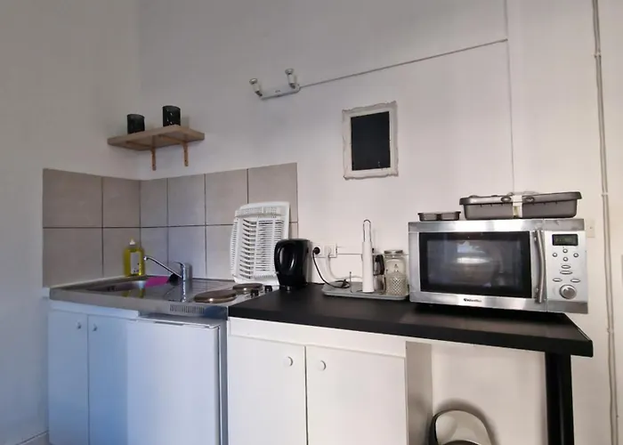 Le Klein, Studio Au Calme Au Centre De Besancon